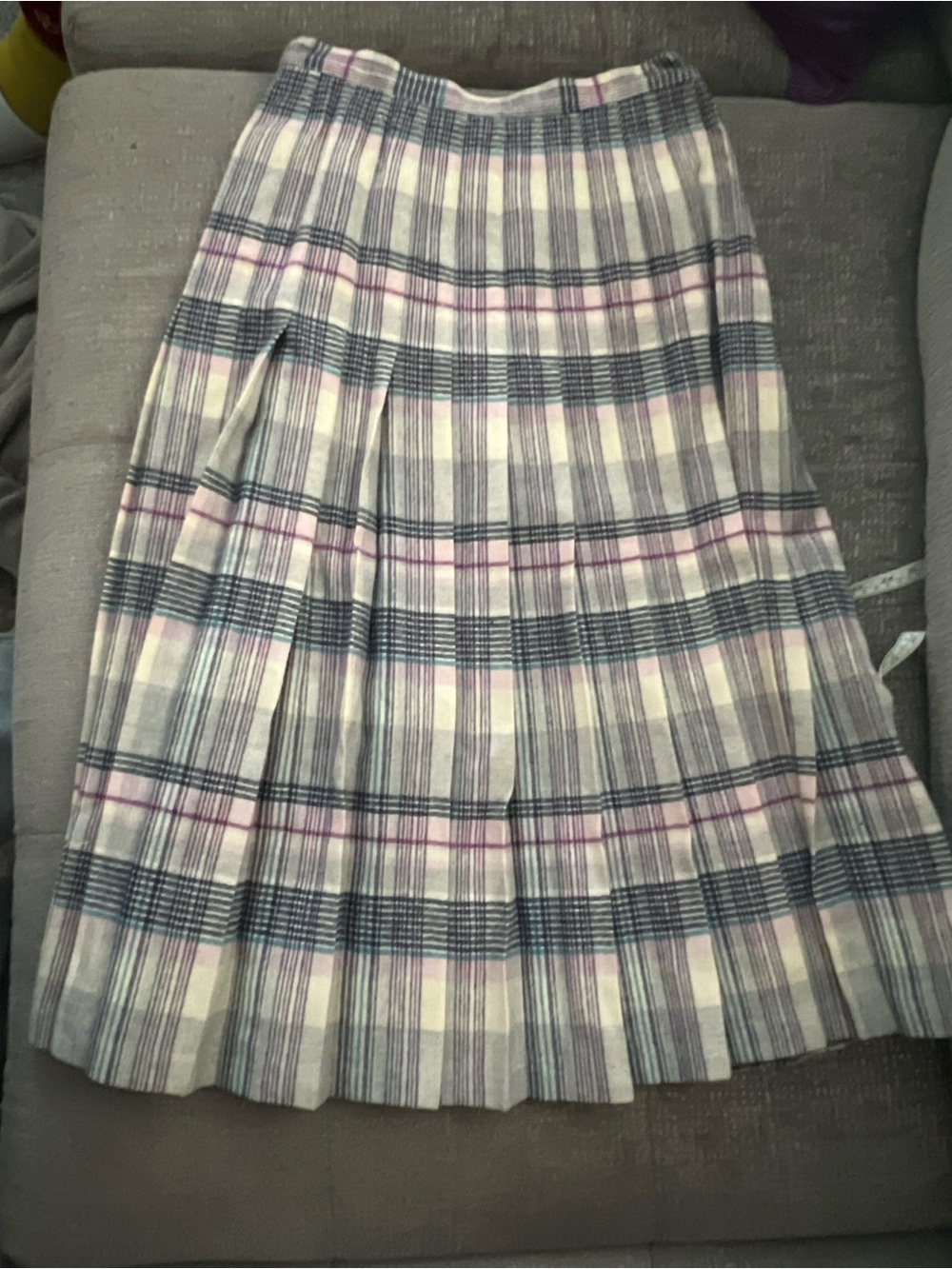 Pendleton Plaid Pleated Midi Skirt in Cream, Gray and Pink k13